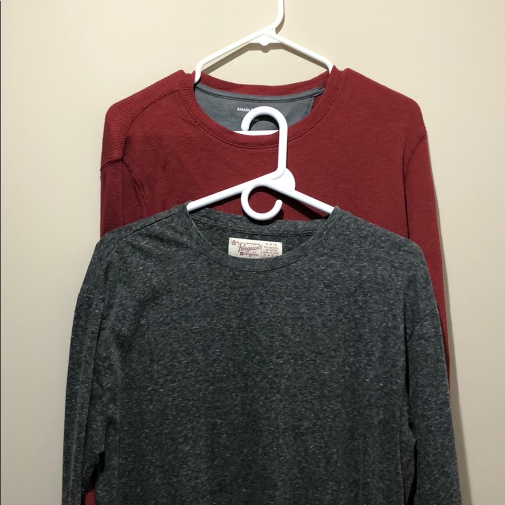 2 men’s, fitted, long sleeved shirts